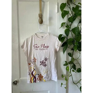 Six Flags New England size medium t-shirt